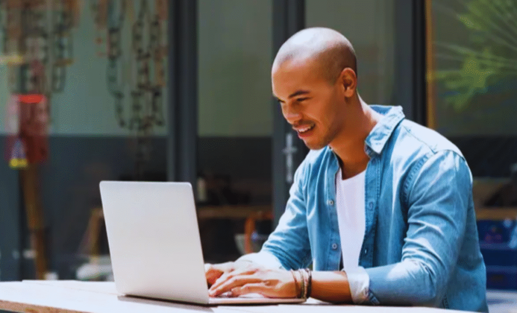 Simple Online Methods to Find Jobs Abroad